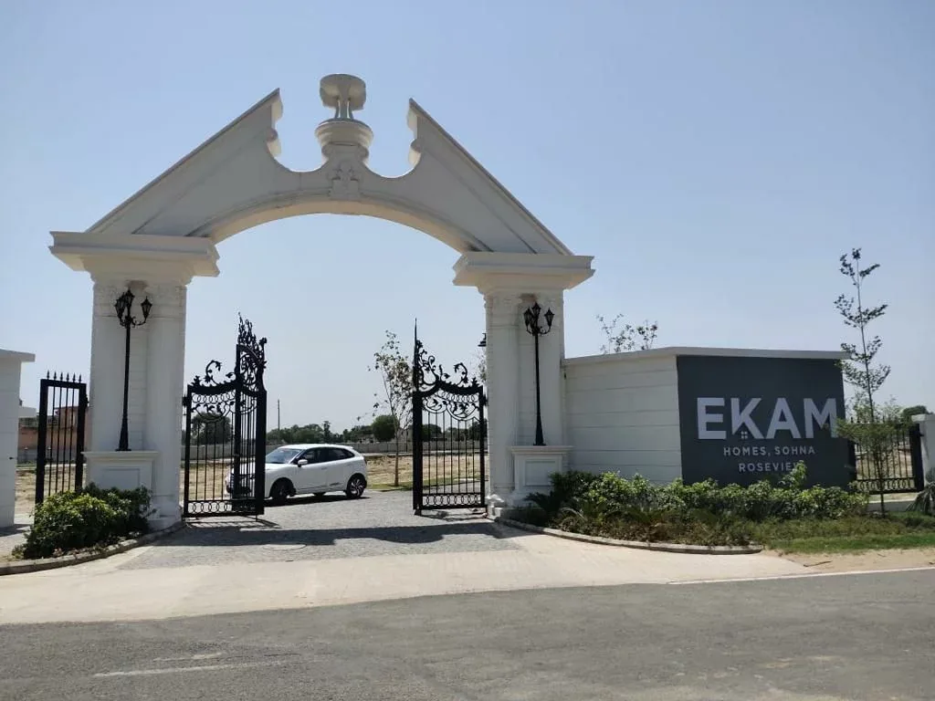 Paras Ekam Roseview 2 — Sector 5, Sohna